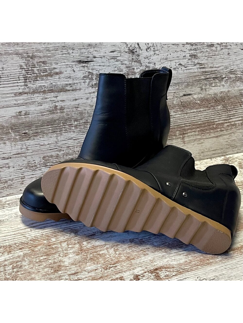 Wedge booties - Picture 2 of 4